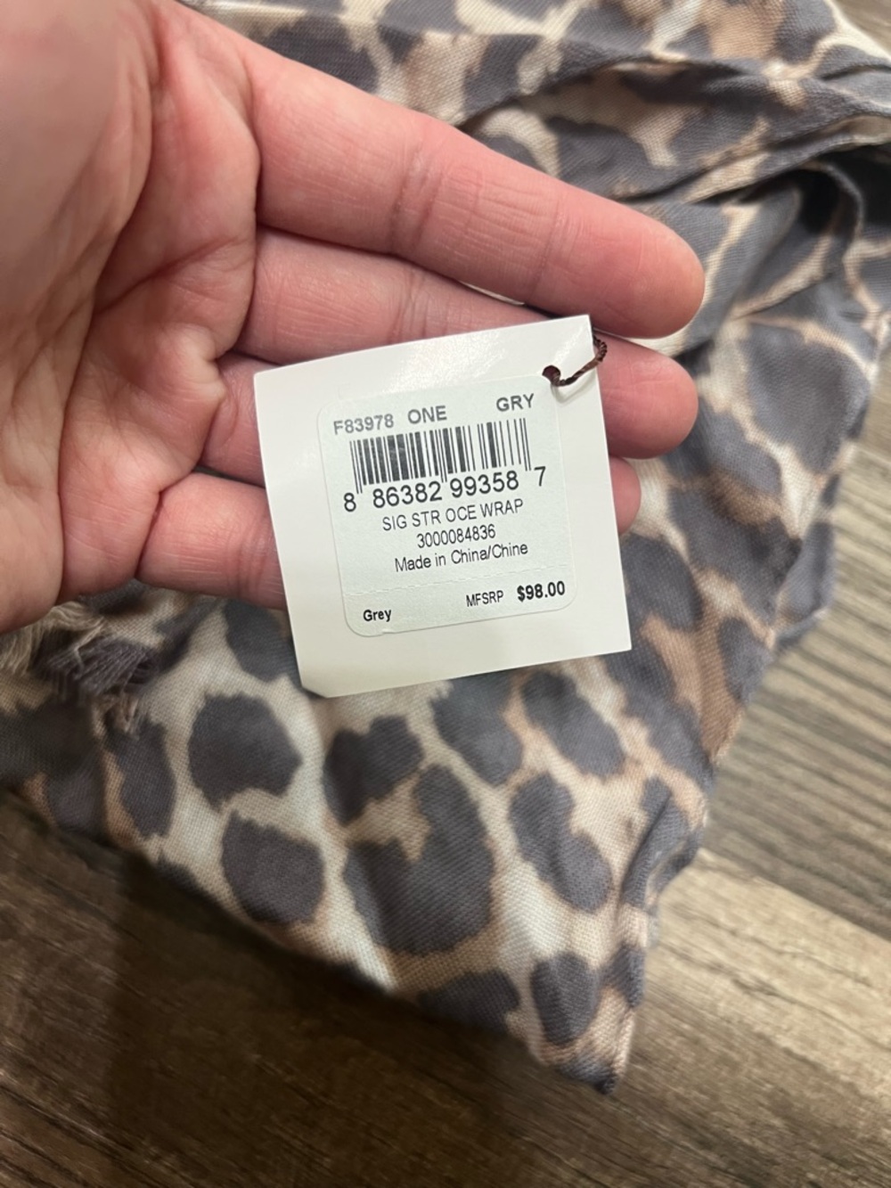 NWT Coach F83978 Signature Leopard Print Wrap Scarf in Brown & Gray - Picture 4 of 8